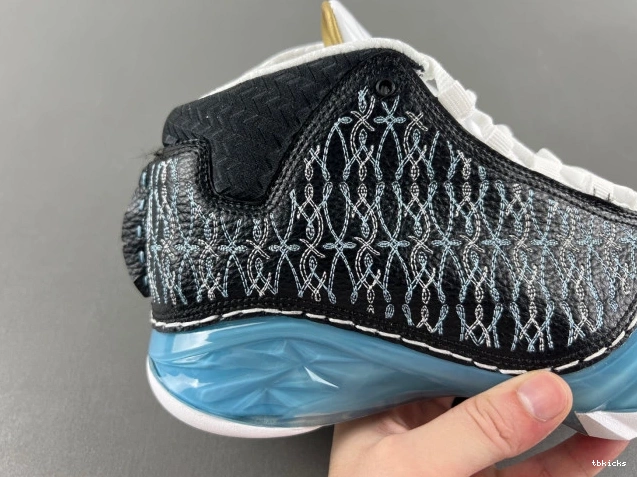 Reps TB 23 Jordan UNC 318376-041 0825